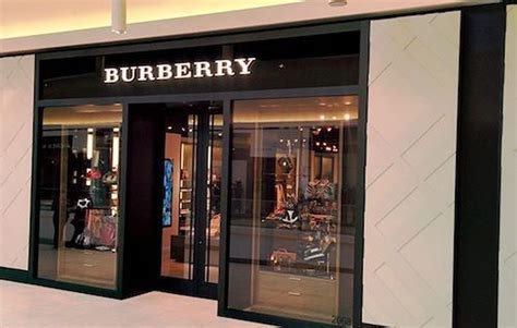 burberry outlet store